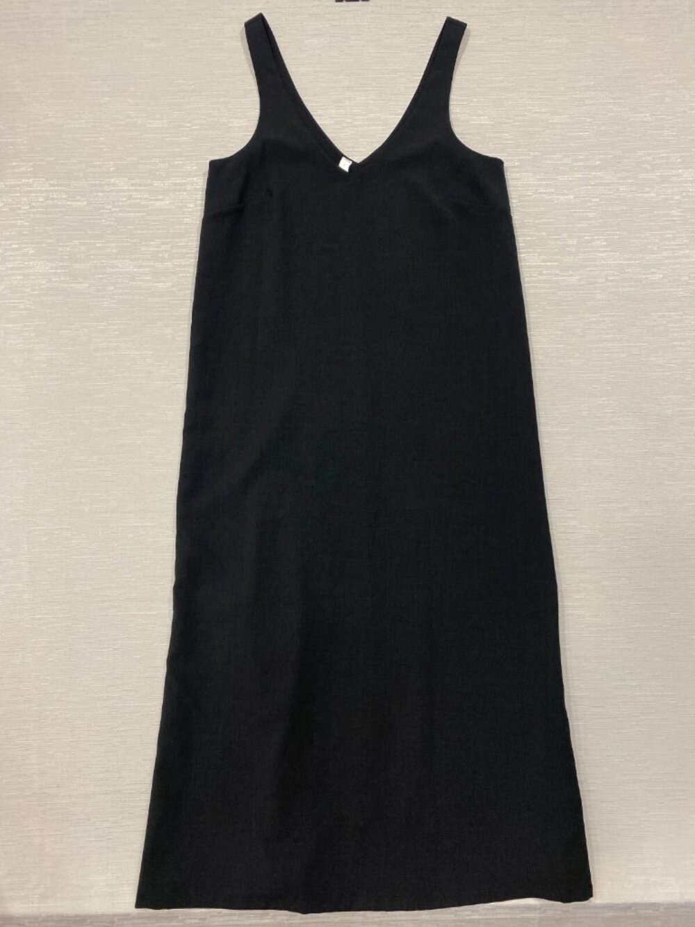 Lululemon Maxi Tank Dress Womens Size 6 Black Side Slits Sleeveless Long